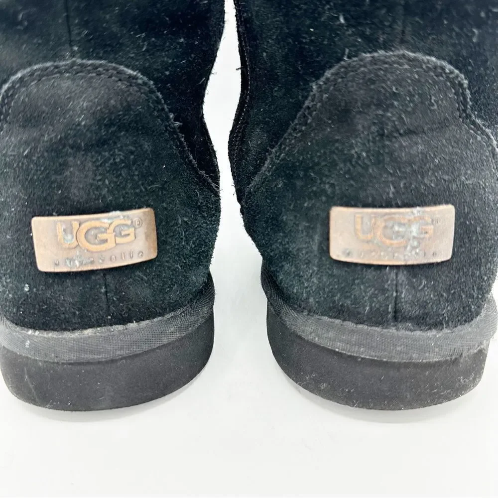 Ugg Tall boots with side pockets and buckles black suede size 6‎ EU 35